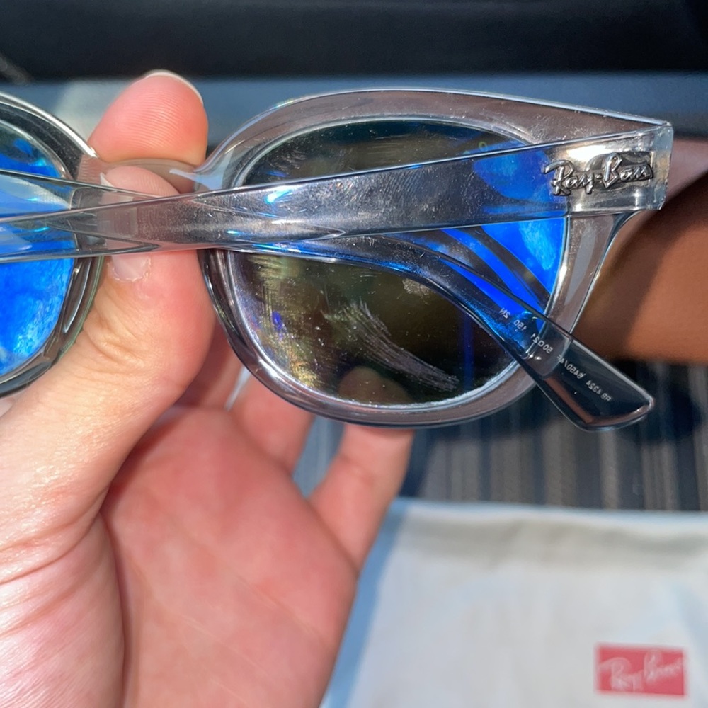 Ray-Bans - Picture 3 of 9